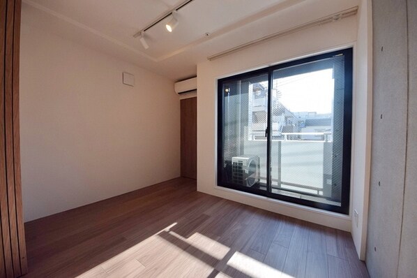 ラクラス四谷三丁目の物件内観写真